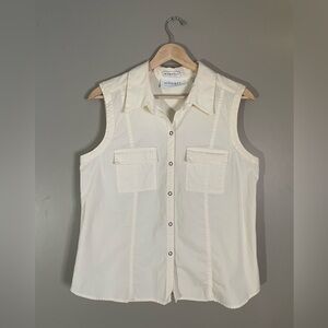 Villager by Liz Claiborne Cream Collared Fitted Sleeveless Button Down